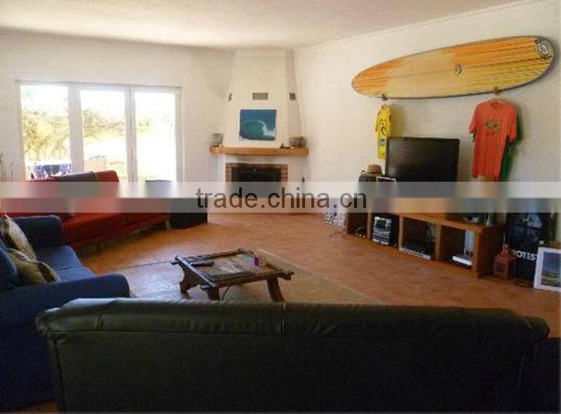 Stand up paddle board with bamboo veneer