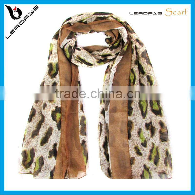 hot selling 2015 brand name tartan plaid oversize viscose fashion scarf, lady scarf