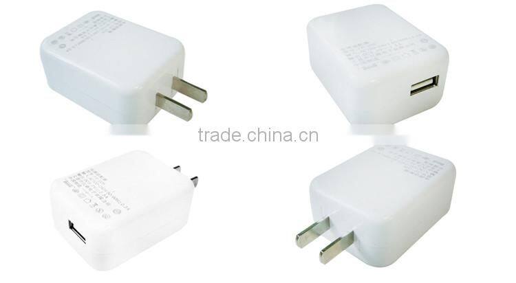 High Speed Universal adapter usb 5v 2.5a usb charger for cellphone /pc