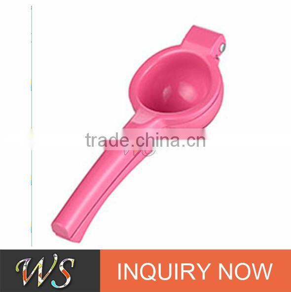 WSCCHH061 Famous and high quality plastic lemon squeezer