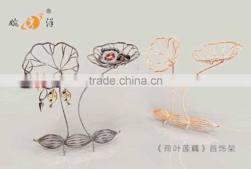 Hot selling 3Tier hanging classical metal display stand