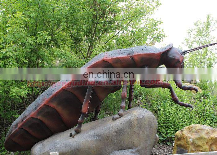 Fun park animatronic insect