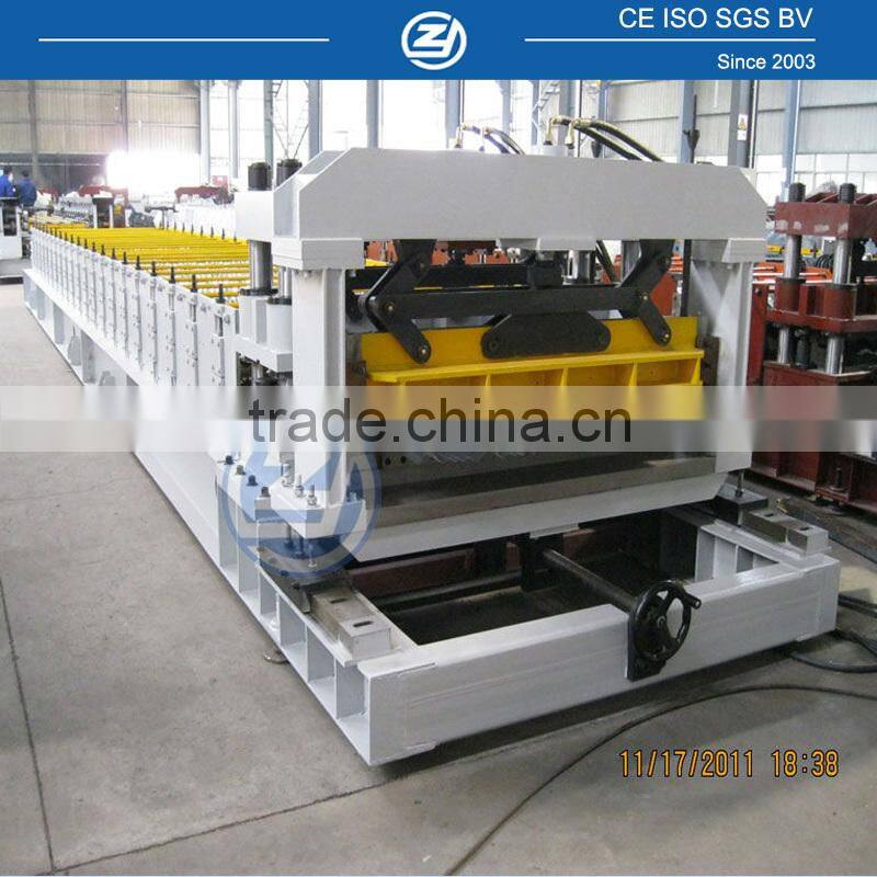 China Roof Tile Making Steel Panel Roll Former