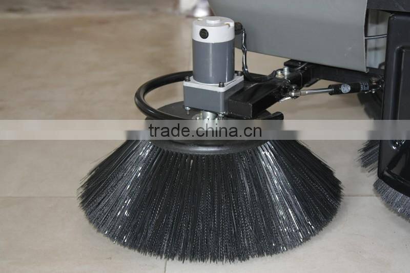 Industrial warehouse ride on floor sweeper,automatic battery floor cleaner