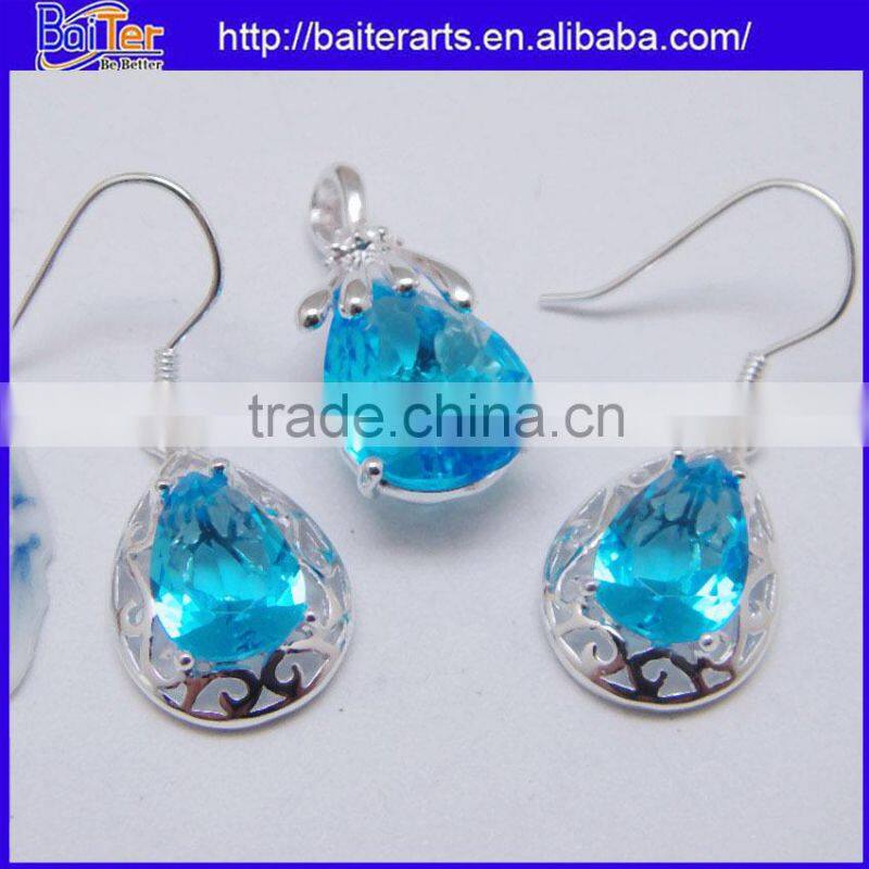 Fashion 925 Sterling Silver Golden Earring Designs For Women,Huggie Earring For Girl