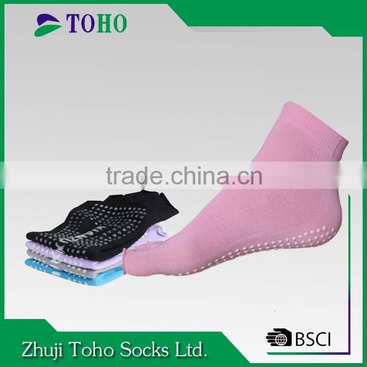 Factory direct sale Anti Slip Indoor Yogo Socks for women