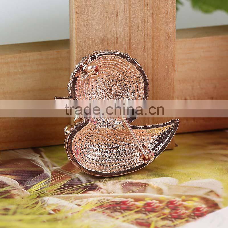 2016 NEW STYLE cute Women wholesale crystal Brooches