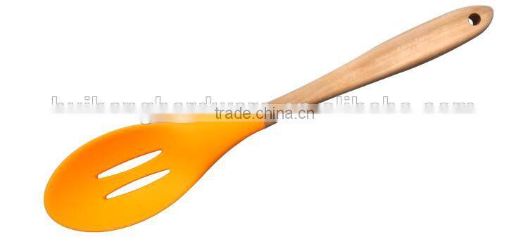F01-7 silicone slotted spoon, silicone slotted soup spoon with wooden handle