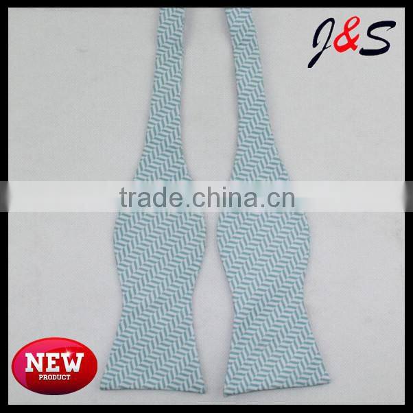 Fashion cotton printing self bow tie