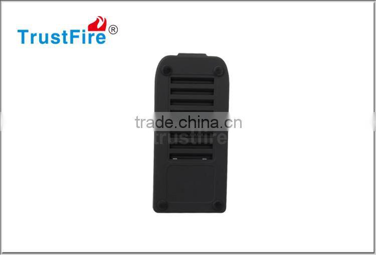 Hot selling portable battery charger tr-006 for 26650 and 18650 rechargeable battery