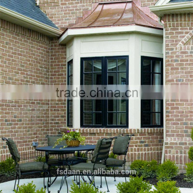 Elegant aluminum bay windows with white color