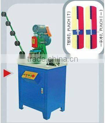 Mechanization of the Plastic Zipper Teeth injection Machine