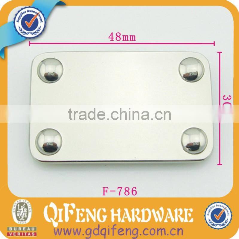 China supplier Gold Metal Tag with customized engraving logo