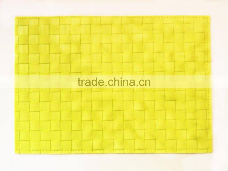 Kitchen Placemat Multi Colored PP Placemats, Solid Red