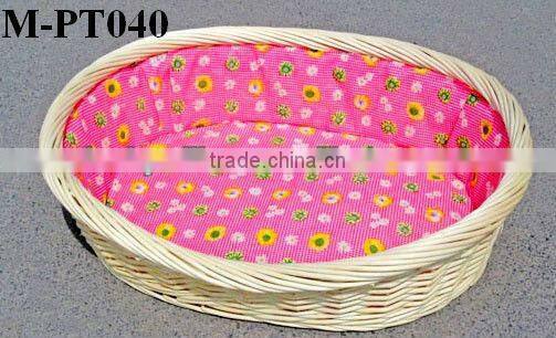 Large Oval Step-In wicker baskets for dogs