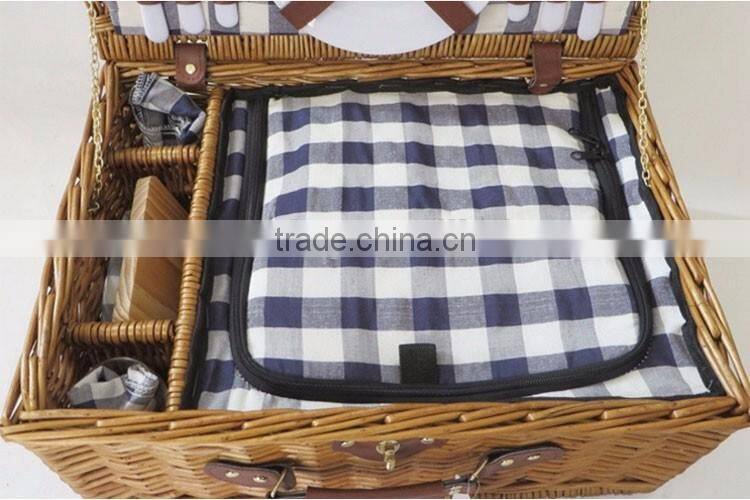 China customized cheap 2 person type insulation wicker willow picnic basket with cheeseboard cooler bag