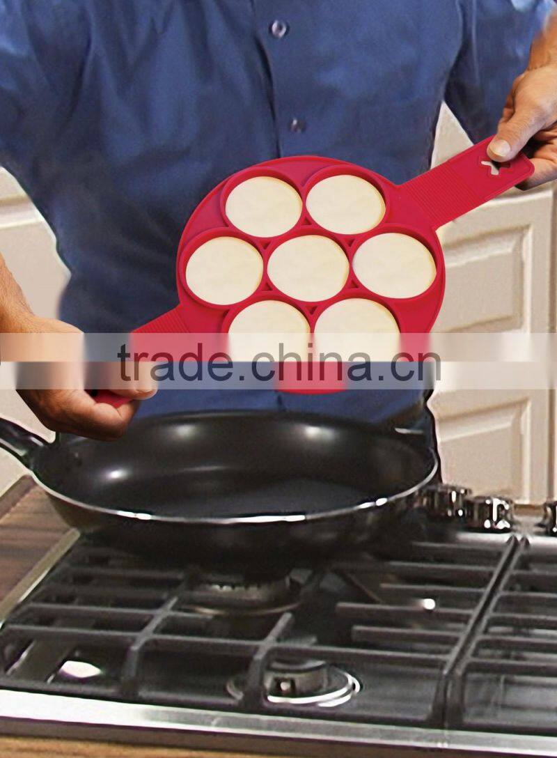 2017 Flippin Fantastic Silicone Pancakes Mold Perfect Flip Multiple Pancakes Maker