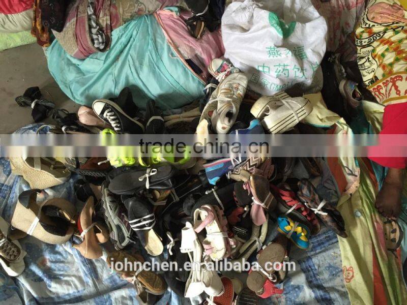 send hand clothing summer