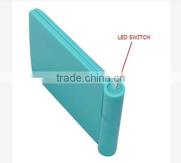 Make up Mirror with 8 led Lady Women Girl Pocket Mirror Home Office Use