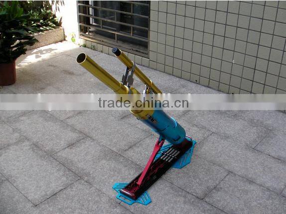 Rescue rocket marine line thrower