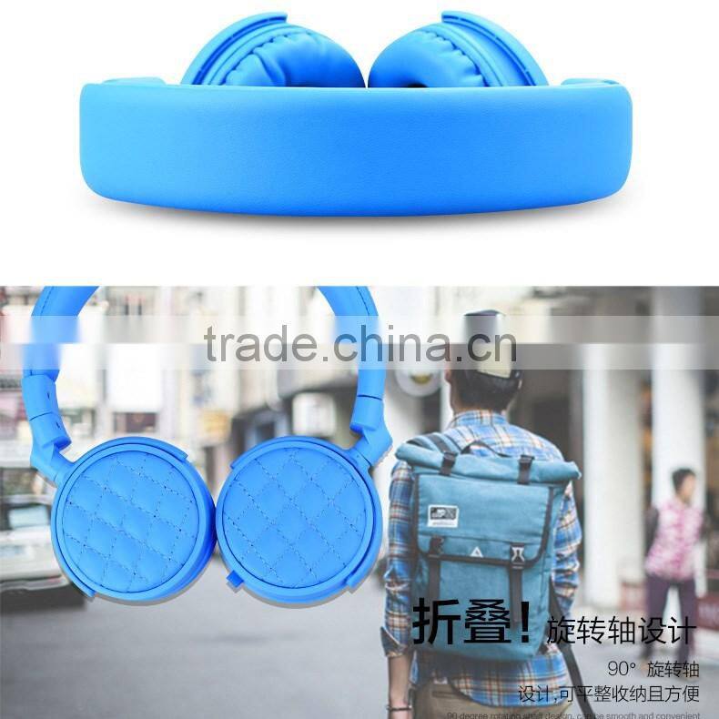 cool foldable headsets for travelling