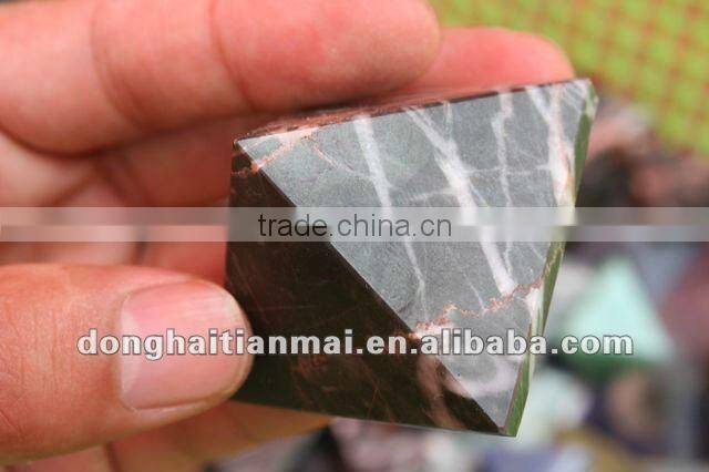 Wholeslae Natural QUARTZ Crystal HEALING Pyramid