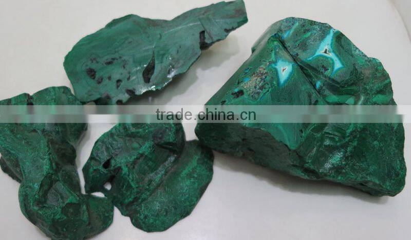 0.05cts 2pc Diamond 1pc Ruby Gold Ring 1.200g in 14 Karat Yellow Gold