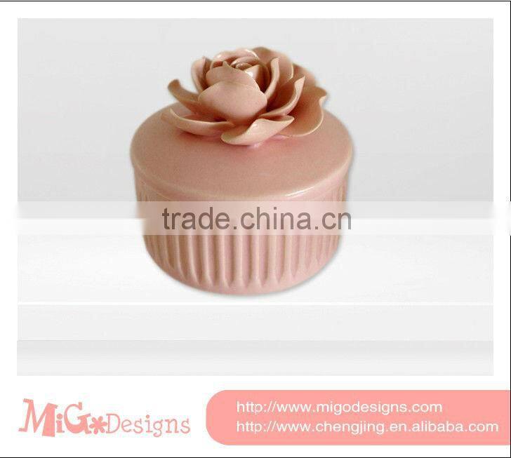 China Custom Handmade Craft Wedding Favor Gift Box