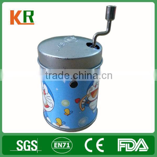 handcrank round tin music box wholesales in China