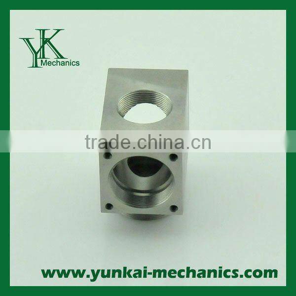 Low cost precision cnc milling parts manufacturer