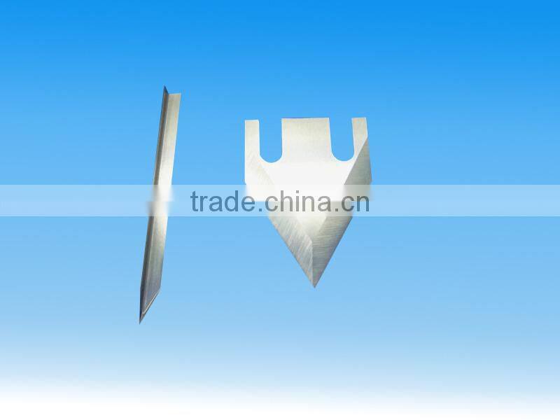 Blade/Knife /Cutter Available in the Course of Tobacco to Cigarettes