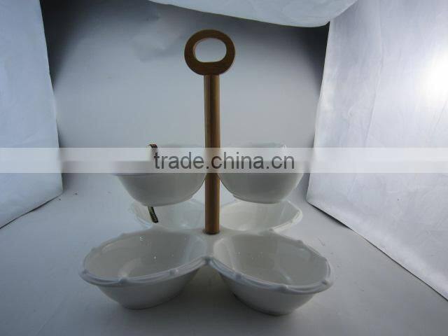 Special shape cake stand with woonden handle for weeding/party/daily use
