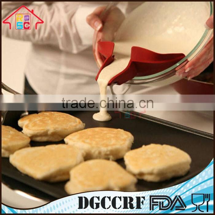 NBRSC Red Silicone Pouring Spout Clip on Easy Pour Spout for Pots and Bowls