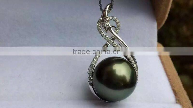 18K diamond 11-12mm Black Tahitian pearl peadant