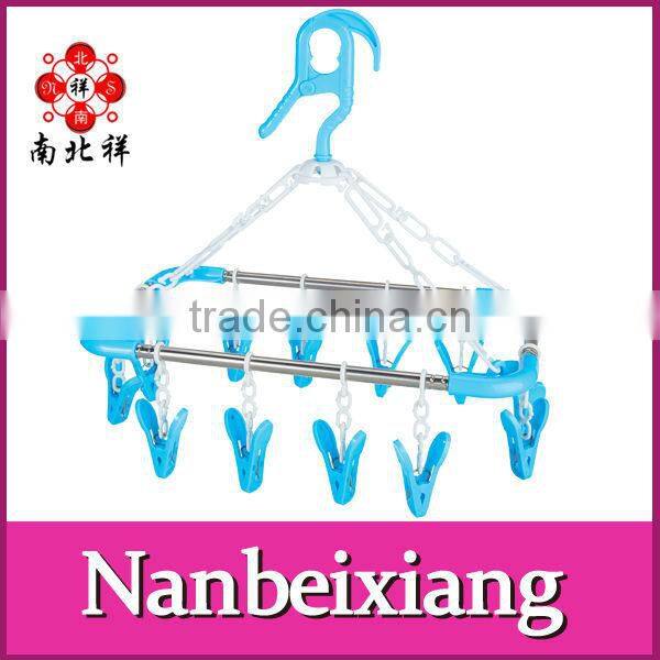 Plastic Clothes Drying Rack With 28 Pegs