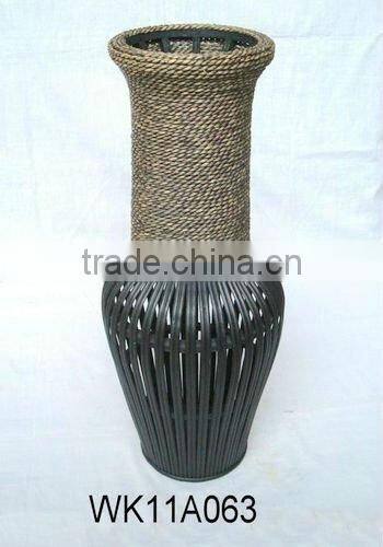 Bamboo flower pot, wooden flower pot.