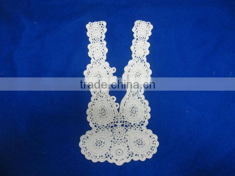 Woman garment accessory