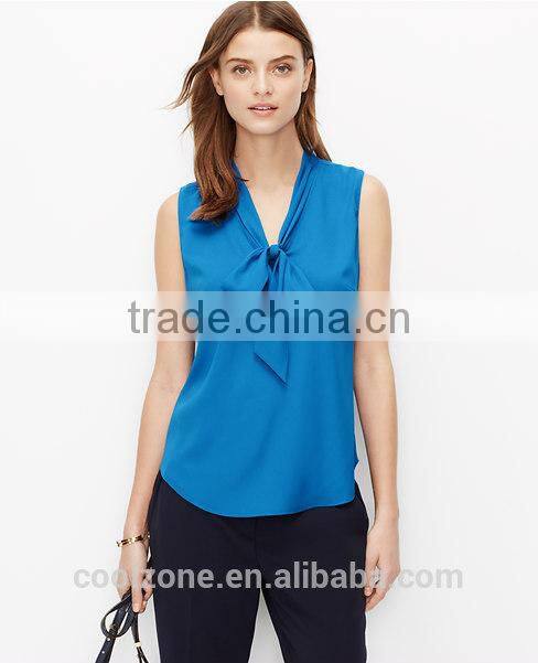 Hot selling fashion crepe blouse knok front sleeveless lady blouse