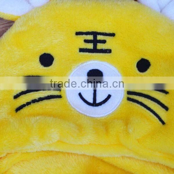 2016 new comfortable animal hooded infant blanket