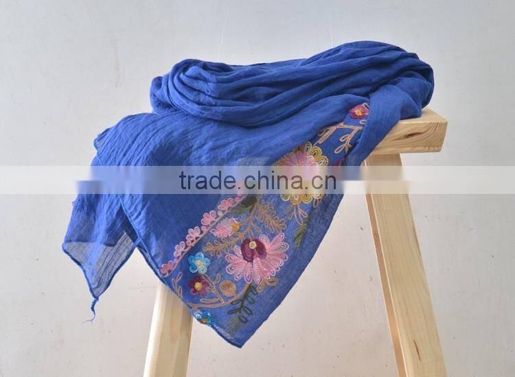 Hot Sell Fashion Beautiful Flower Embroidery Long Cotton Scarf Hejab