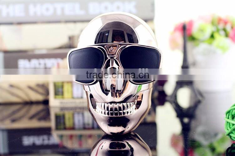 (gift) new style fashion skeleton power bank 4400mah skull portable power charger for boys