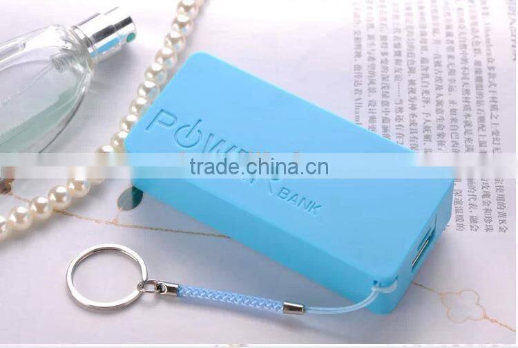hot selling slim perfume power bank 2600 mah mini universal portable mobile charger