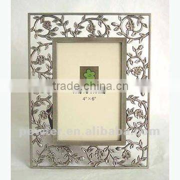 Hollow-out decorative pattern zinc alloy photo frame CQDE1093
