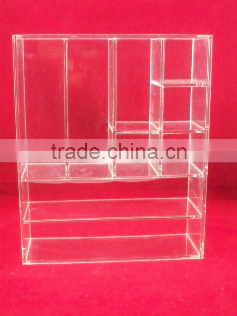 Plexiglass cosmetic showcase