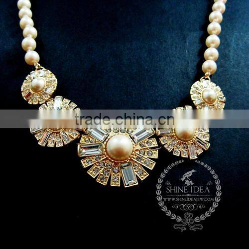 vintage antiqued gold white pearls cabochon chunky chic fashion choker statement women necklace 6320032
