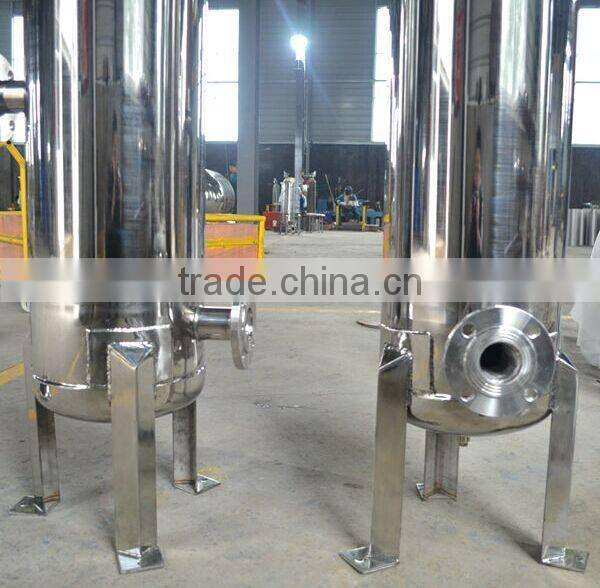 Industrial cartridge filter housing