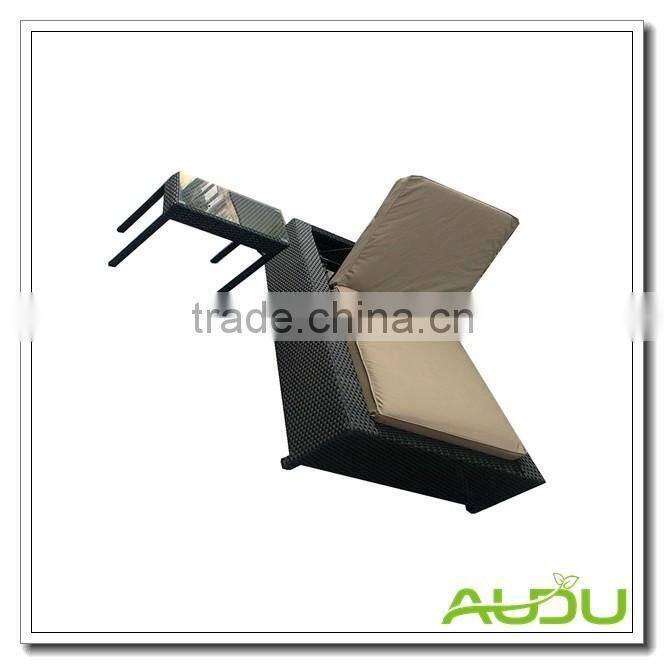 Audu Sun Lounger With Side Table Rattan Swimming Pool Dining Table