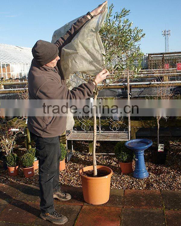 Plant Protection Cover,Winter Fleece Protective Cover, 60 x 80 cm, with draw cord, set of 4