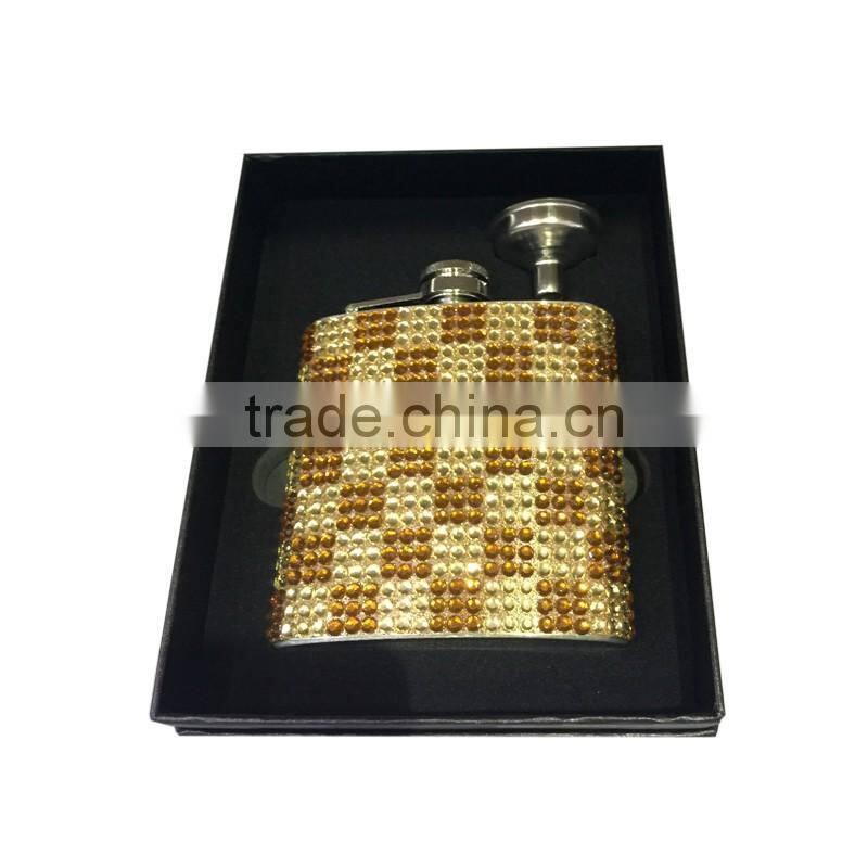 China stainless steel hip flask sets