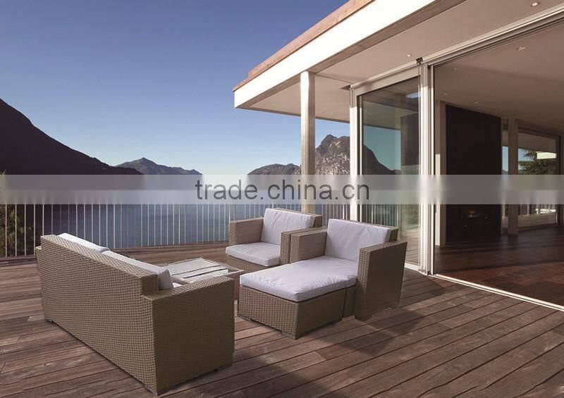 PE rattan garden sofa set